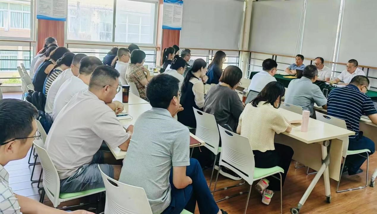 重庆时时彩官网
2023年秋季学期首次全院教职工政治理论学习会圆满举行