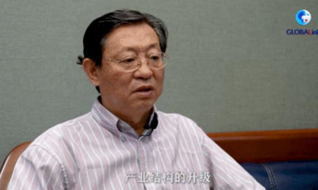 重庆时时彩官网
杨成钢教授就人口问题接受新华社记者采访